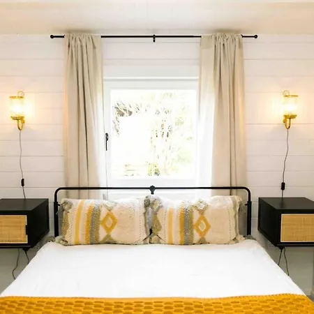 The Apiary شاليه كيلارني