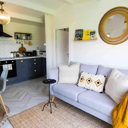 The Apiary شاليه كيلارني